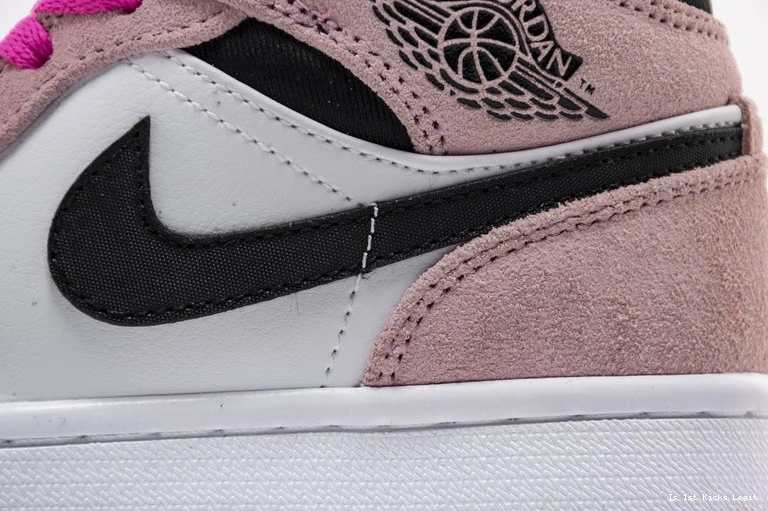 Crimson 852542-801 air Jordan 1  Tint Mid 1231